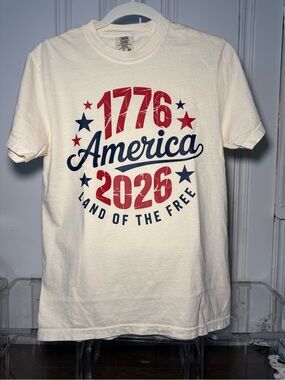 Vintage “1776 America 2026" Graphic Tee - comfort colors